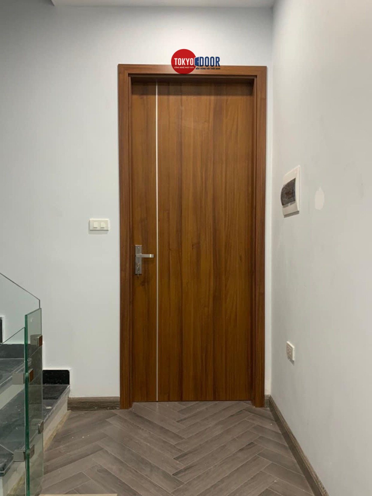 Cửa Nhựa Composite Tokyodoor CN01 Cửa Nhựa Composite Tokyodoor CN01